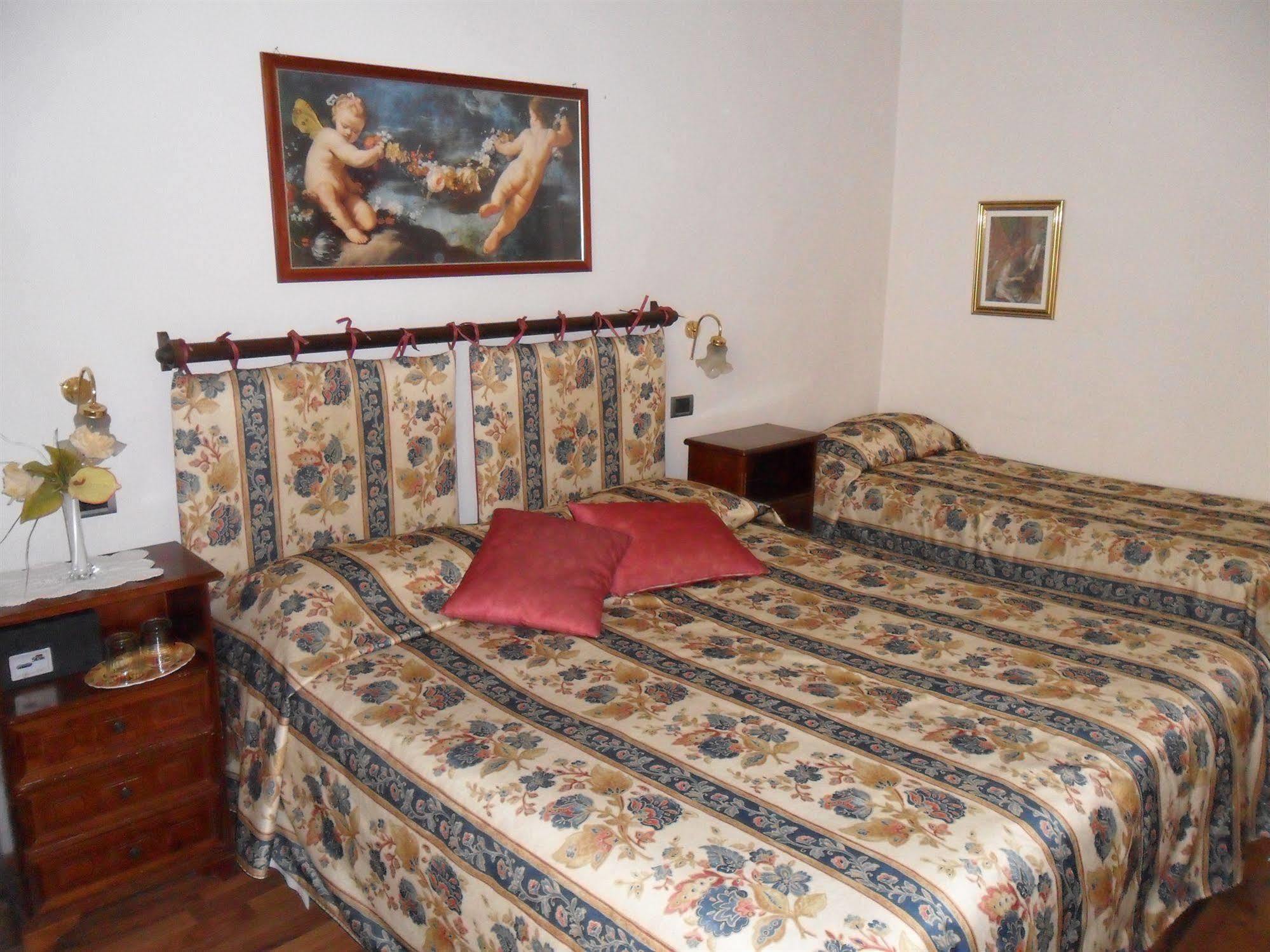Piccolo Hotel Nel Centro Storico Di Firenze Florence Exterior photo